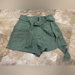 Pink Lily Women's High-waisted Paperbag Shorts